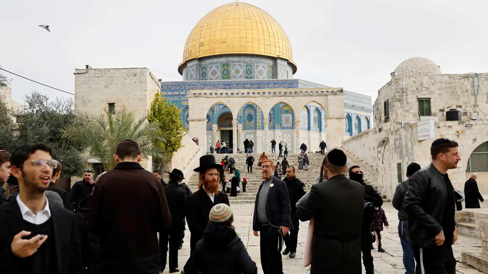 عند مدخل القدس.. الحريديم يحشدون لاحتجاج ضخم ضد الجيش الإسرائيلي