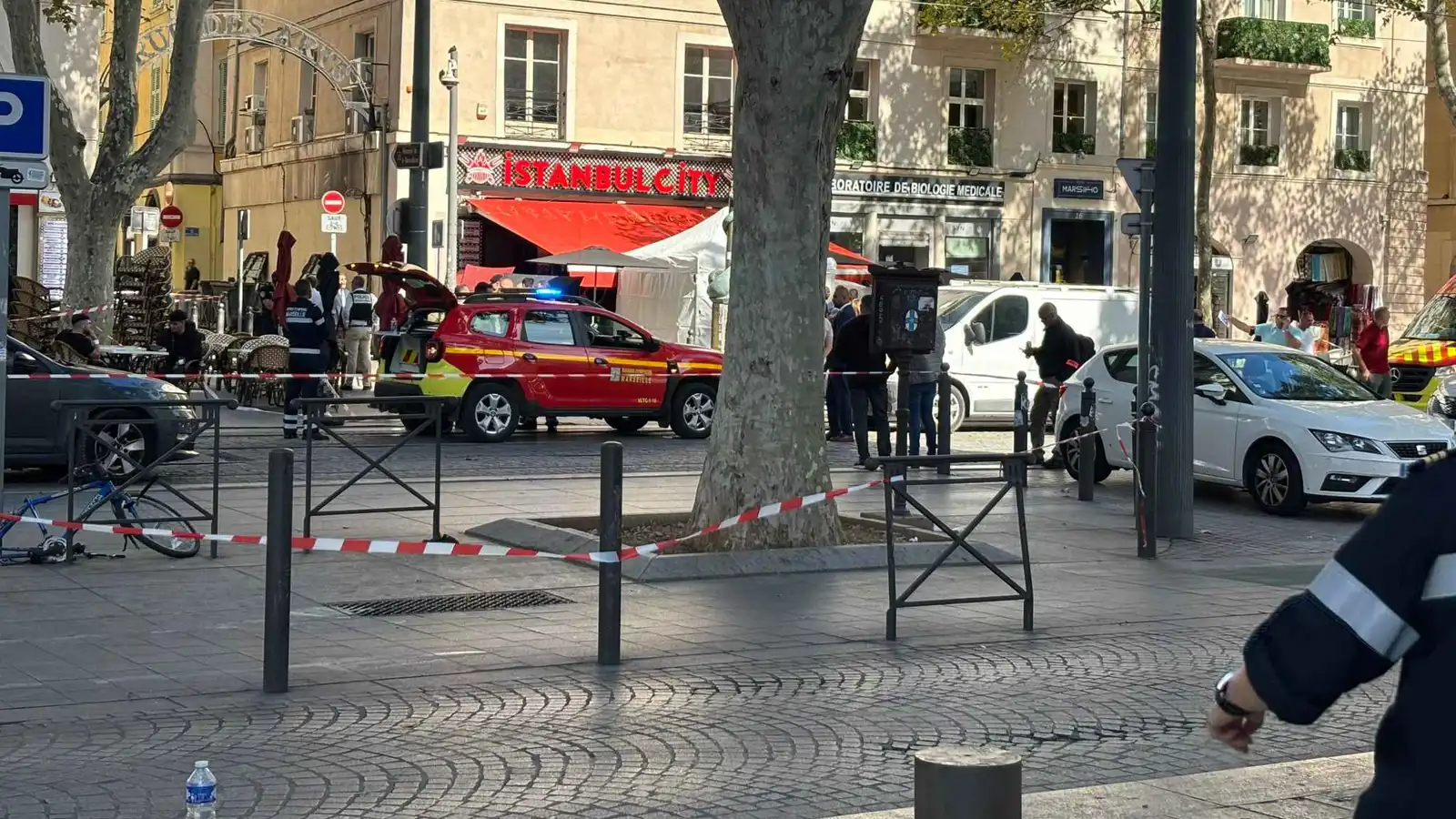 فرنسا.. جرحى بهجوم في مرسيليا ومقتل المنفذ