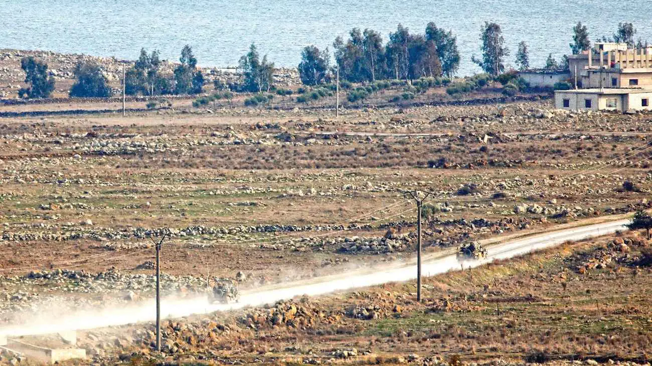 خاص- إسرائيل "تغري" أهالي القنيطرة السورية بالمساعدات وعروض العمل