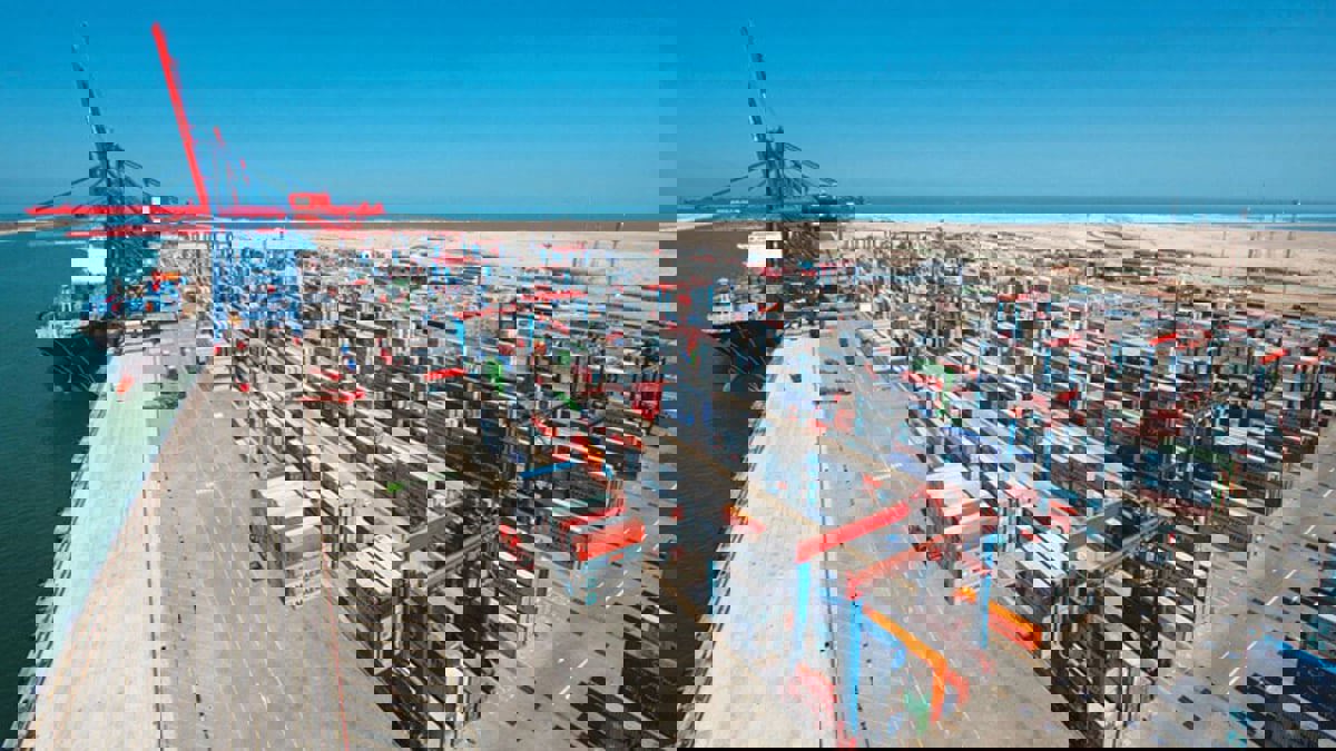 الإفراجات الجمركية ورقة مصر الرابحة لترويض التضخم