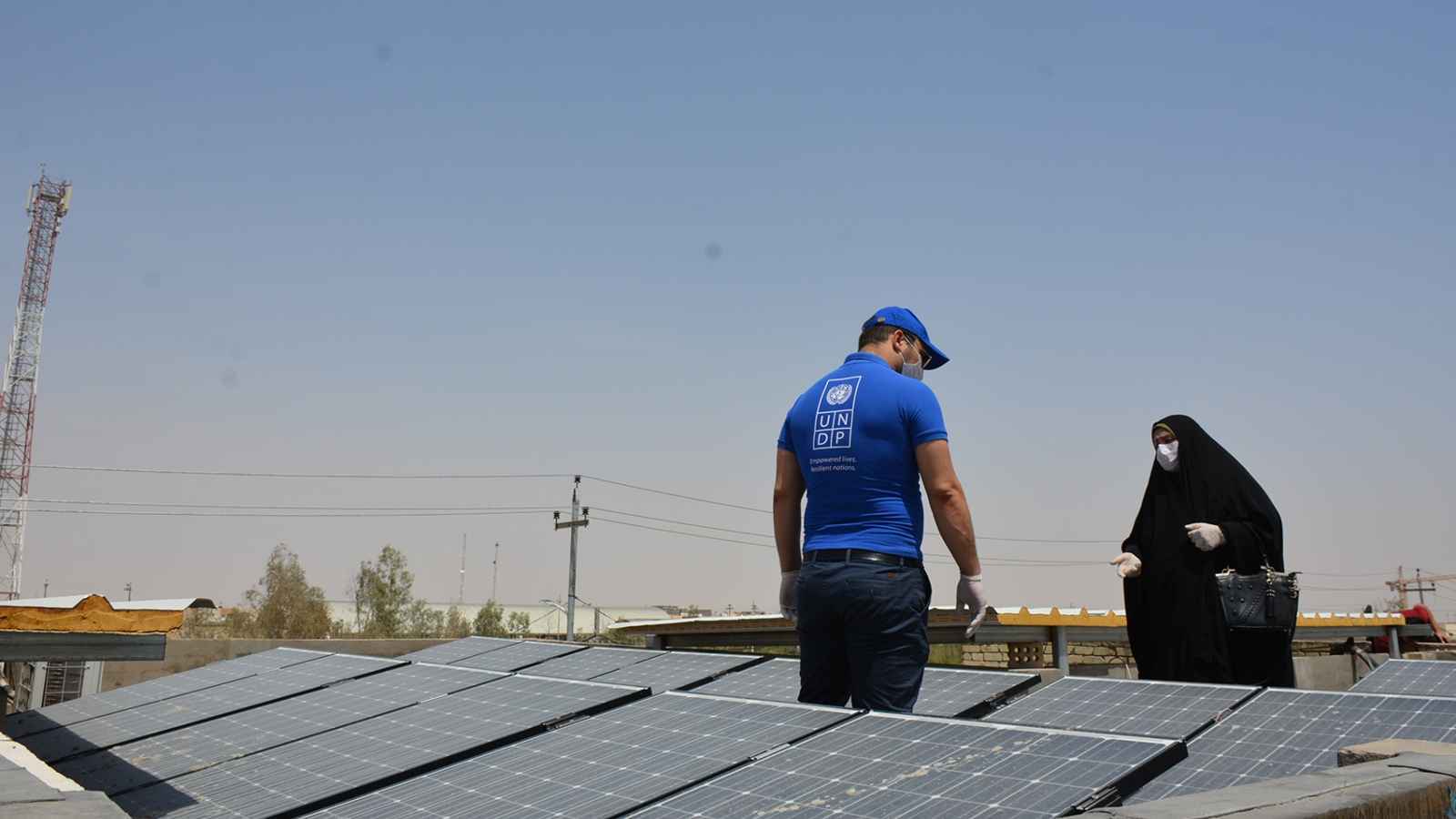 عقوبات ترامب على إيران تدفع العراقيين نحو الطاقة الشمسية