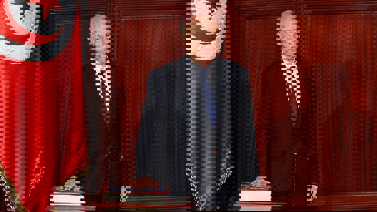 قيس سعيد يؤدي اليمين الدستورية رئيسًا لتونس‎ (فيديو)