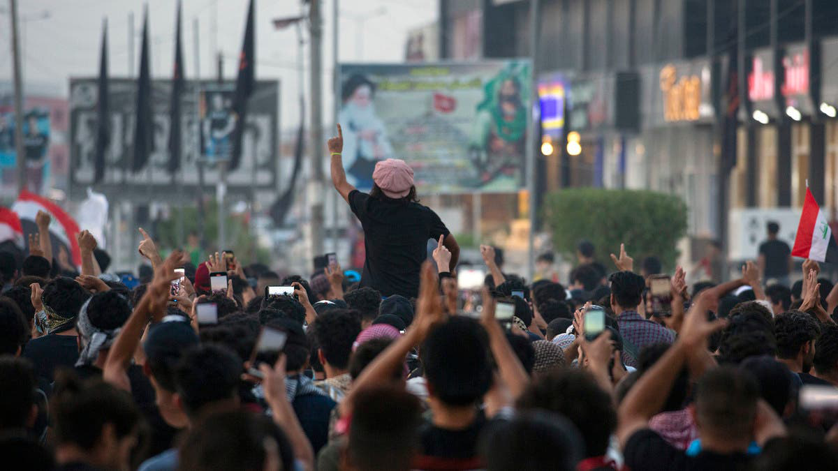 مقتل متظاهر وإصابة آخرين في  البصرة جنوبي العراق