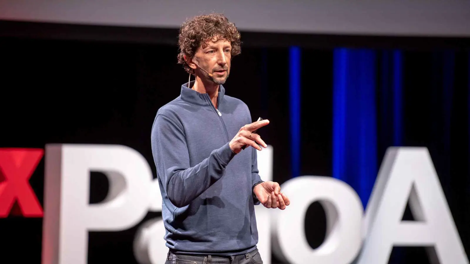 دخلت قصور الرئاسة وسفارة إيران.. "القناة 12 العبرية" تخترق دمشق