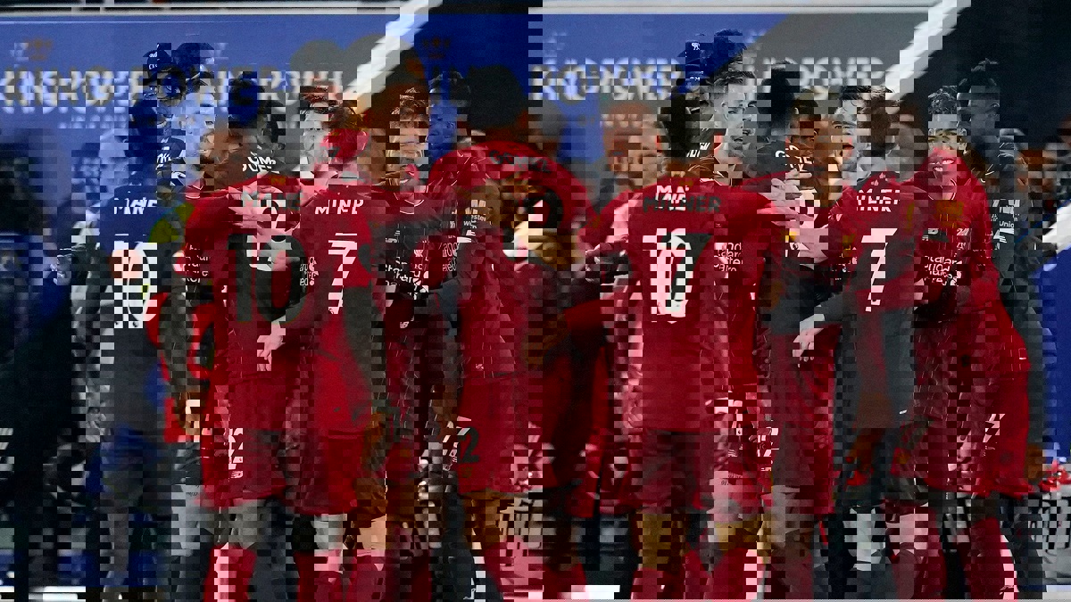 ليفربول الشرس يسعى لخطوة جديدة نحو لقب الدوري الإنجليزي وآرسنال يصطدم بتشيلسي