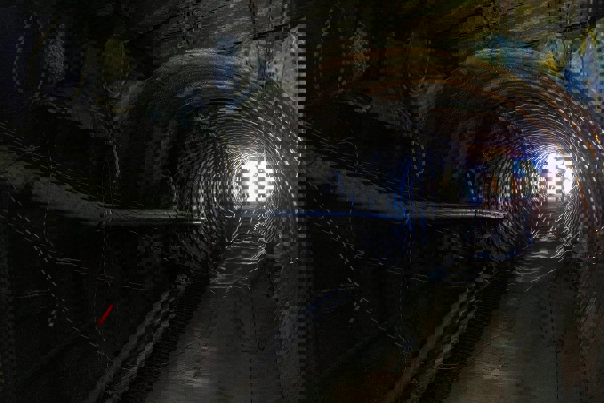 الجيش الإسرائيلي يعلن العثور على 50 نفقا بين رفح وسيناء