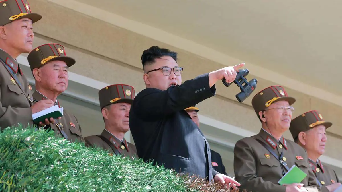 زعيم كوريا الشمالية يأمر بالتأهب للقتال