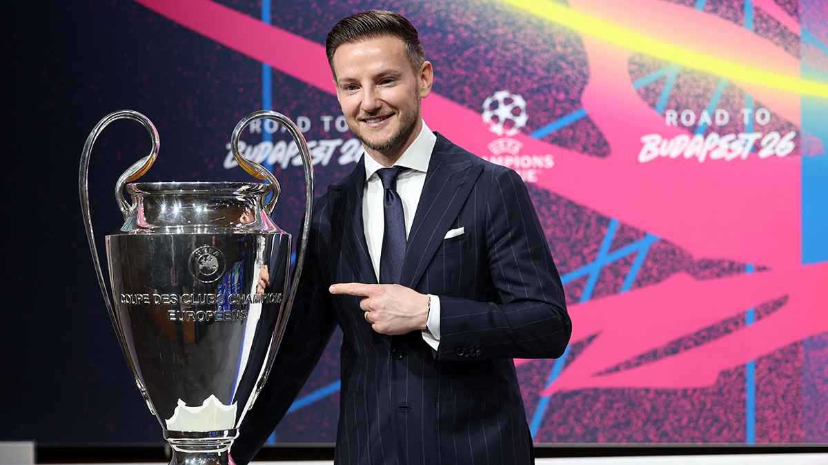 مفاجآت مدوية.. الحاسوب العملاق يتوقع نتائج دور الـ16 وبطل دوري أبطال أوروبا 