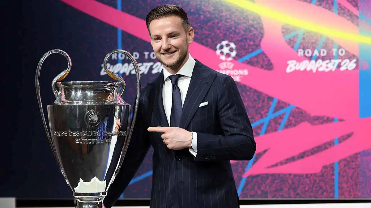 مفاجآت مدوية.. الحاسوب العملاق يتوقع نتائج دور الـ16 وبطل دوري أبطال أوروبا