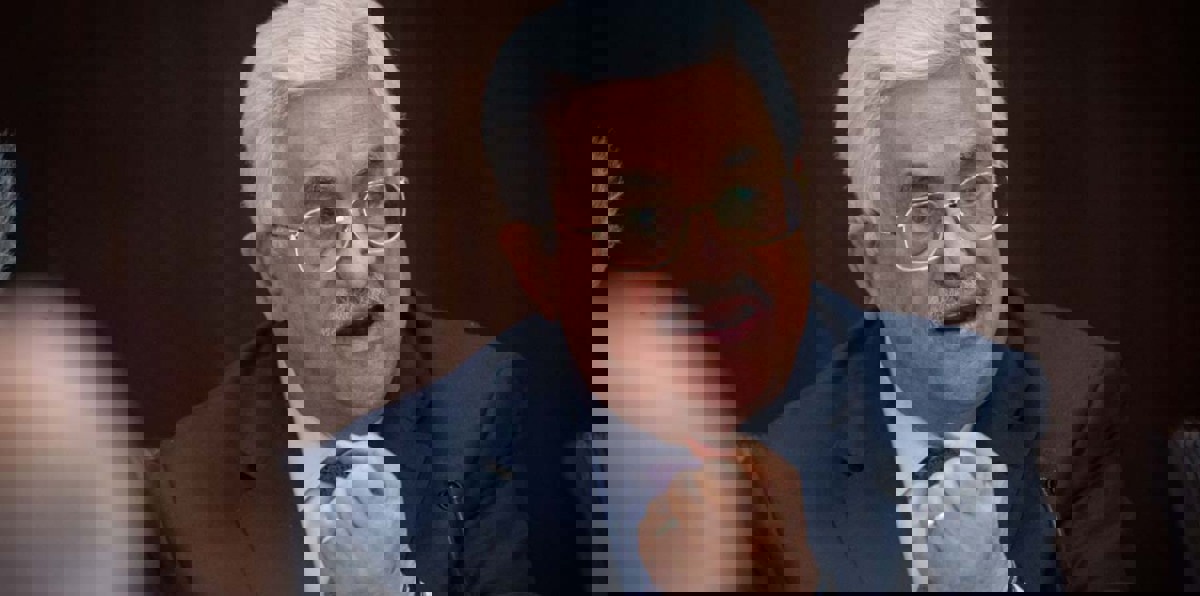 على خلفية قرار ترامب بشأن القدس..  هل تُطيح أمريكا وإسرائيل بمحمود عباس؟