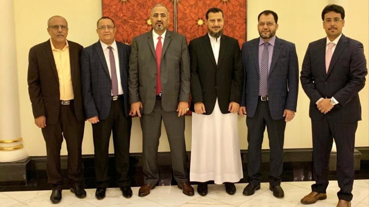 مصدر: "الانتقالي الجنوبي" يعلق مشاركاته في جميع اللجان الخاصة بتنفيذ "اتفاق الرياض"