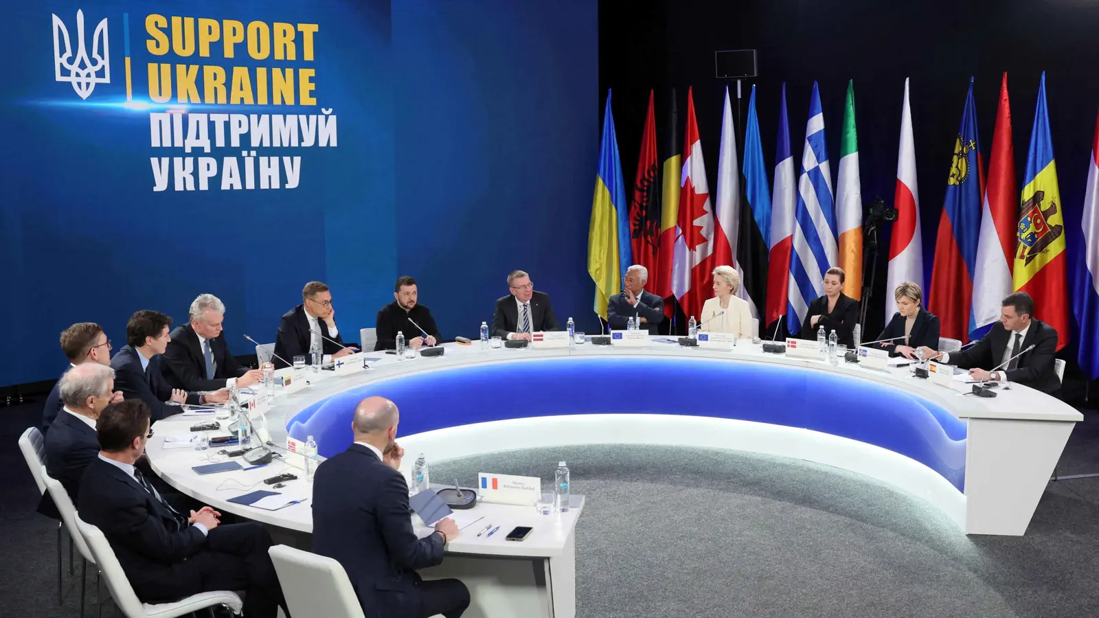 حراك أوروبي متصاعد للبحث عن دور في "التسوية الأوكرانية"