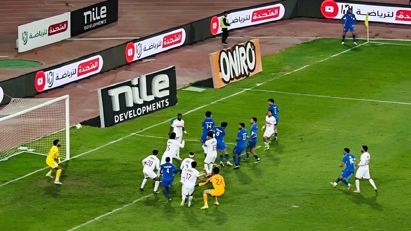 بعد غضب جمهور الزمالك.. أول تعليق من حارس سموحة حول خروجه من المرمى 