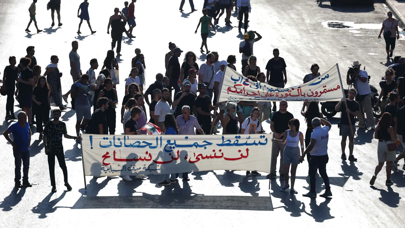 مع استئناف التحقيقات.. استجواب متهمَين في انفجار مرفأ بيروت