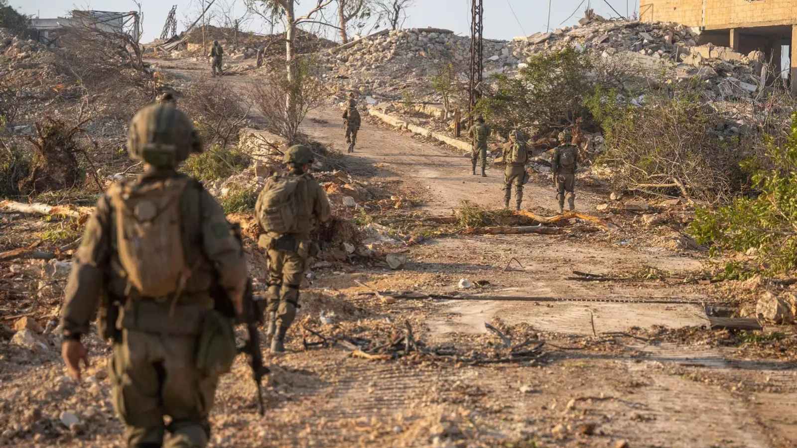 إسرائيل تنهي بناء "الجدار الأسمنتي" على طول الخط الأزرق في لبنان