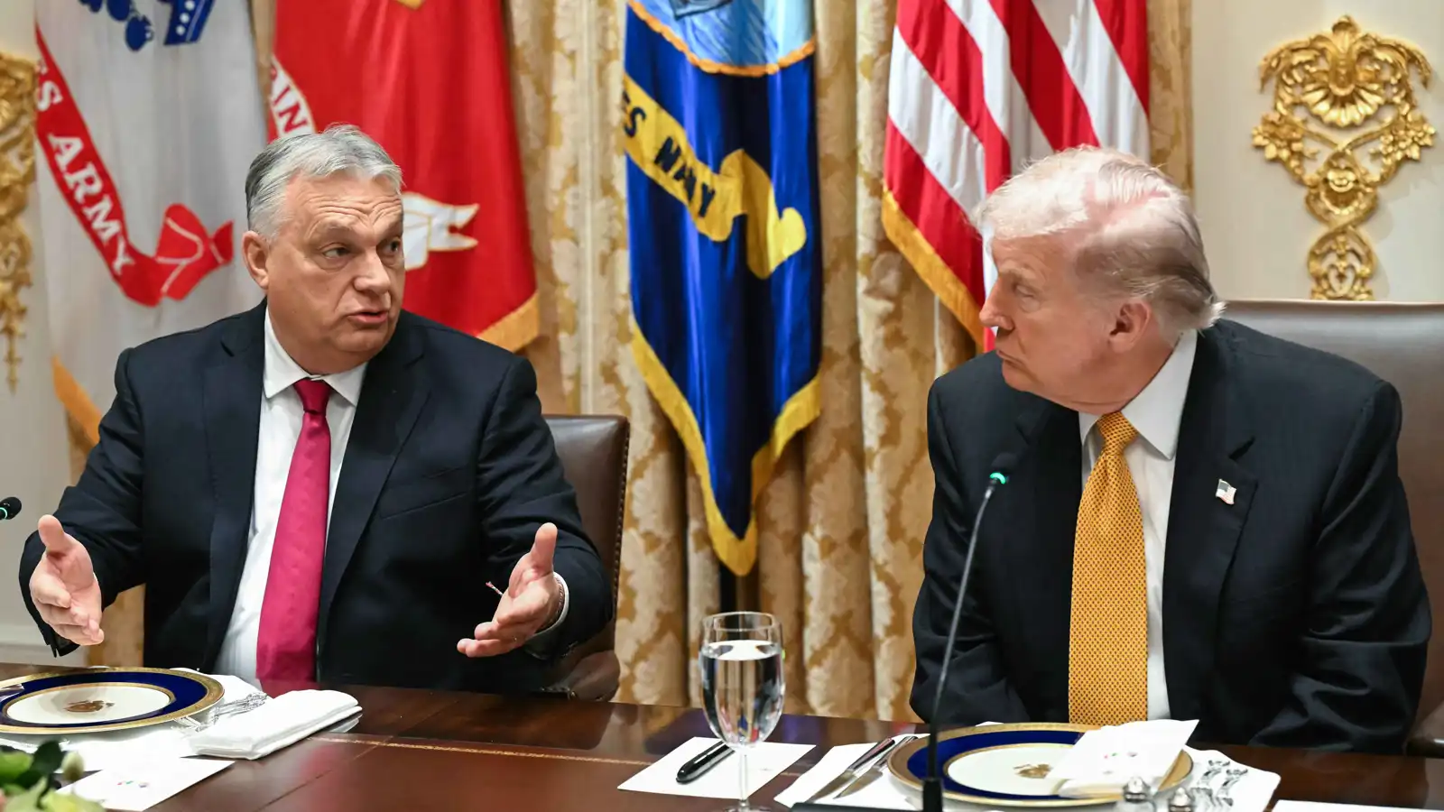 ترامب لأوربان: سننظر في إعفاء المجر من عقوبات النفط الروسي