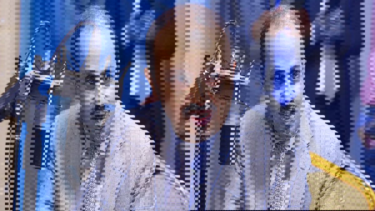 الإرياني ينشر مشهدا حوثيا صادما ويطالب بتدخل دولي عاجل