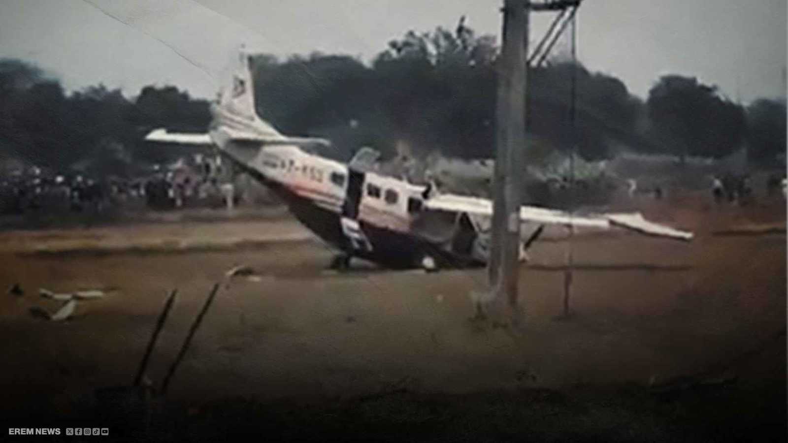 هبوط خارج المدرج.. طائرة تنجو من كارثة محققة شرقي الهند