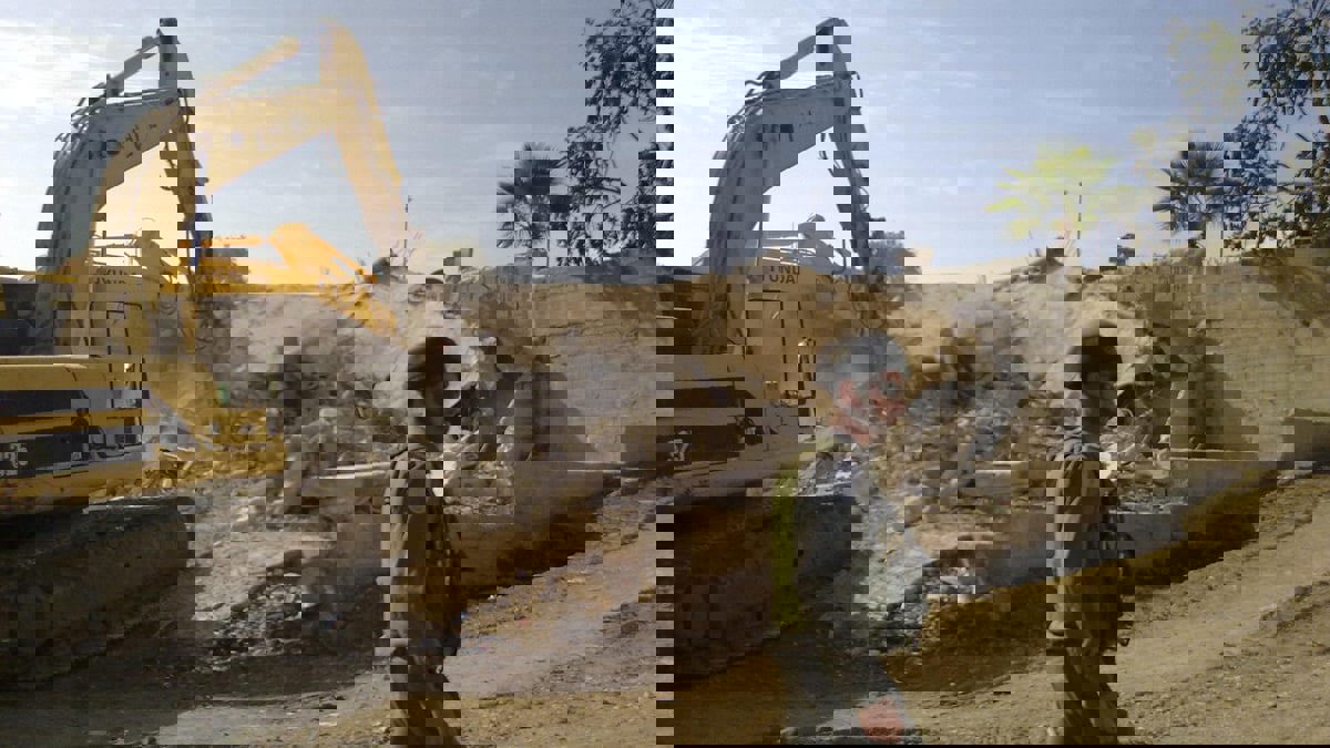 إسرائيل تنفذ عمليات هدم واسعة في القدس في محيط حاجز قلنديا بالقدس