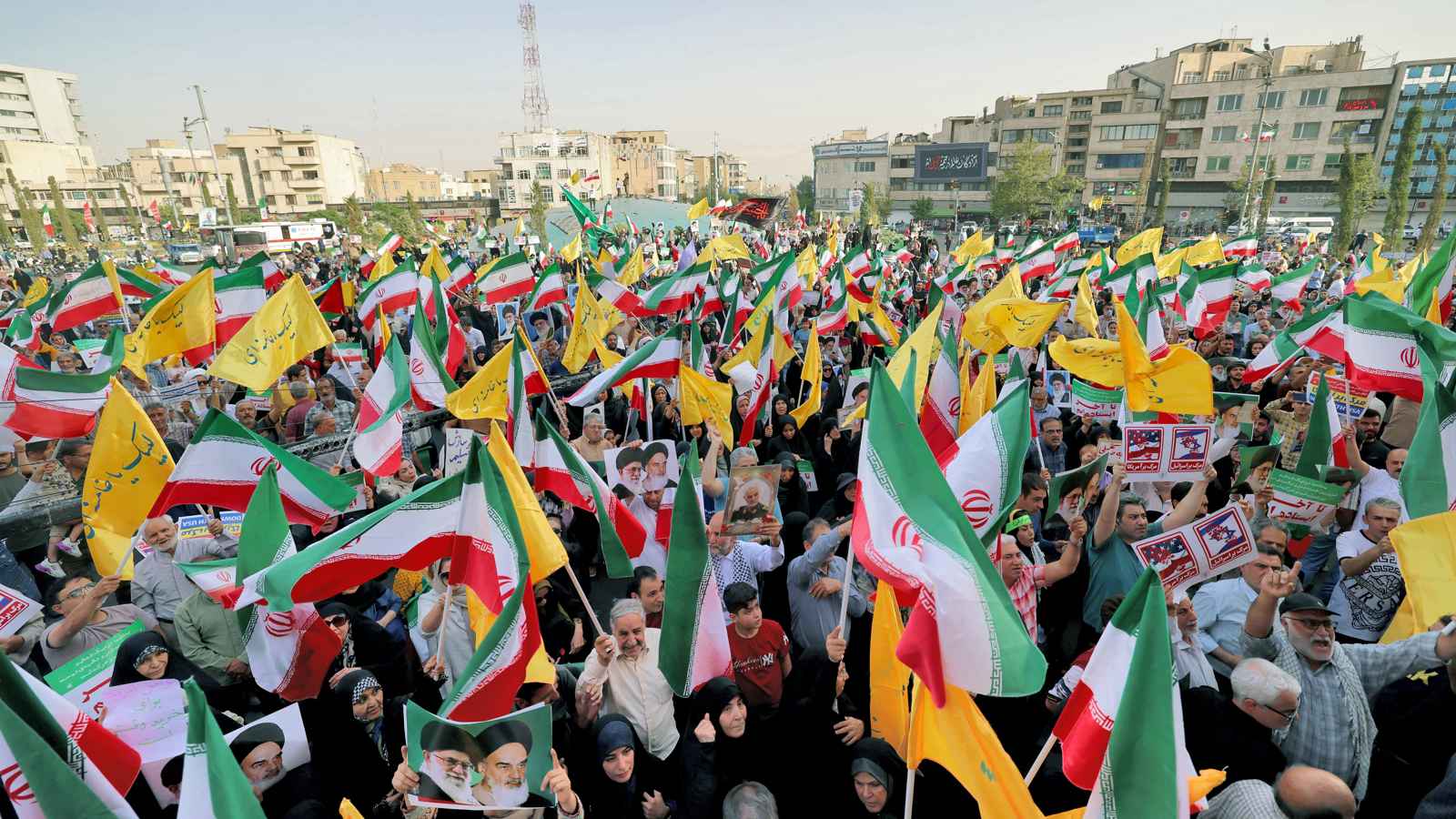 الحرس الثوري يستعد لتشييع جماهيري لقادته السبت المقبل