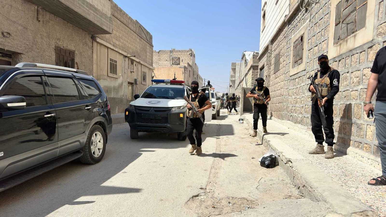 سوريا.. القبض على "خلية إرهابية" قتلت عناصر أمن بطرطوس