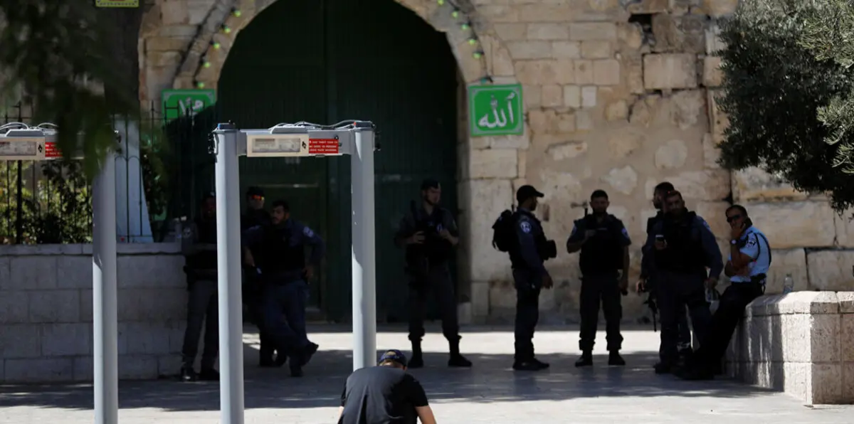 إسرائيل تبدأ بتركيب بوابات إلكترونية في البلدة القديمة بالقدس