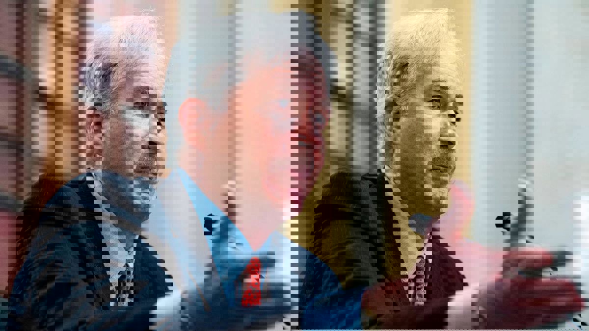 الاستخبارات الأمريكية: لا يجب الاستخفاف بتهديد روسيا استخدام أسلحة نووية