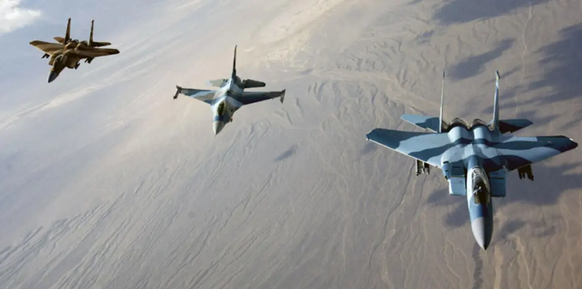 التحالف الدولي وتركيا يقتلان 104 عناصر من داعش