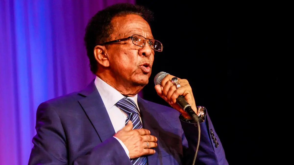 وفاة نقيب الفنانين السودانيين السابق حمد الريح بفيروس كورونا