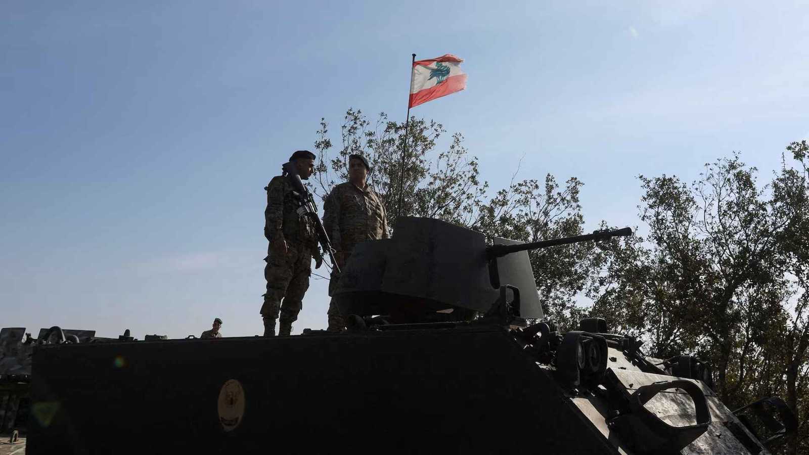 مزود بآلة تصوير.. الجيش اللبناني يعلن تفكيك جهاز تجسس إسرائيلي (صور)