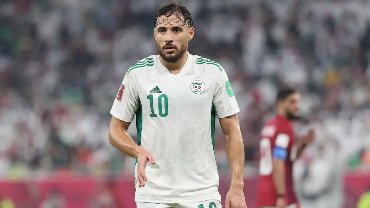 عودة يوسف بلايلي ومبولحي وبن ناصر.. بلماضي يعلن قائمة الجزائر لأمم أفريقيا