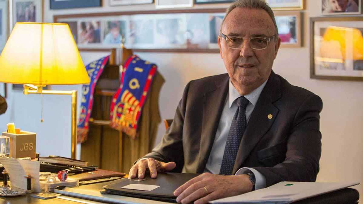 رئيس برشلونة السابق لـ"إرم نيوز": الخسارة أمام باريس مؤلمة ووجود فيغو لا يهمني