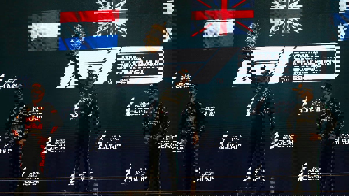 لويس هاميلتون يفوز بسباق البحرين (فيديو وصور)