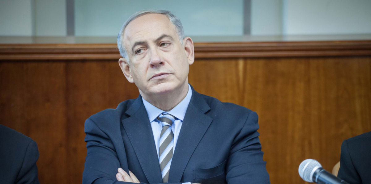 مستشار نتنياهو يقدم أدلة "قوية" تدين رئيس الحكومة في قضايا فساد