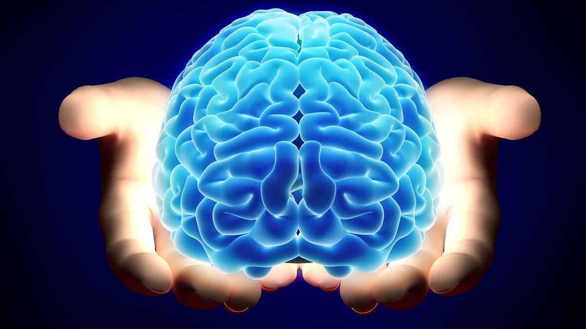 زرعة في دماغ امرأة تحوّل أفكارها إلى "كلمات"