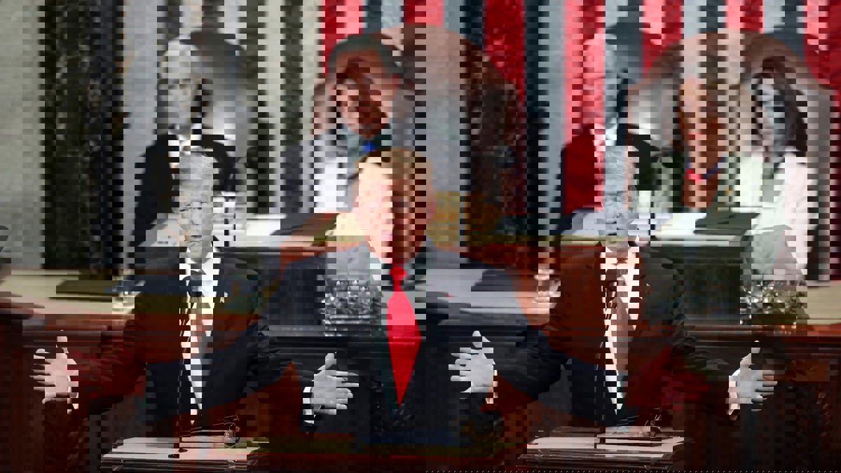 تقرير: معركة وشيكة بين ترامب والكونغرس بسبب العقوبات على تركيا