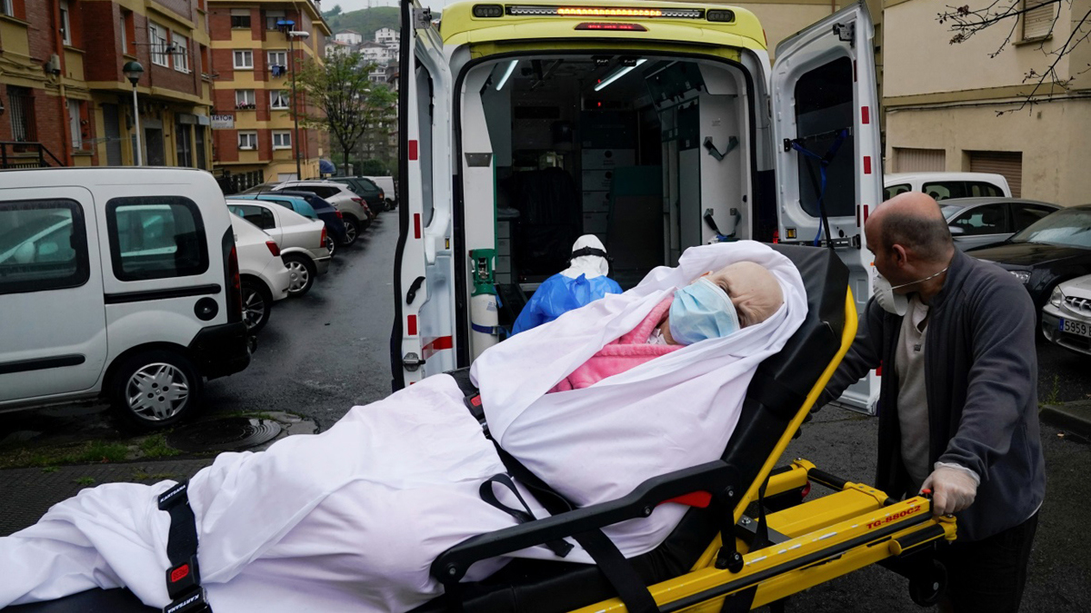 بريطانيا.. "مبالغة" بأعداد وفيات كورونا وتوجه لإلغاء الإحصاء اليومي