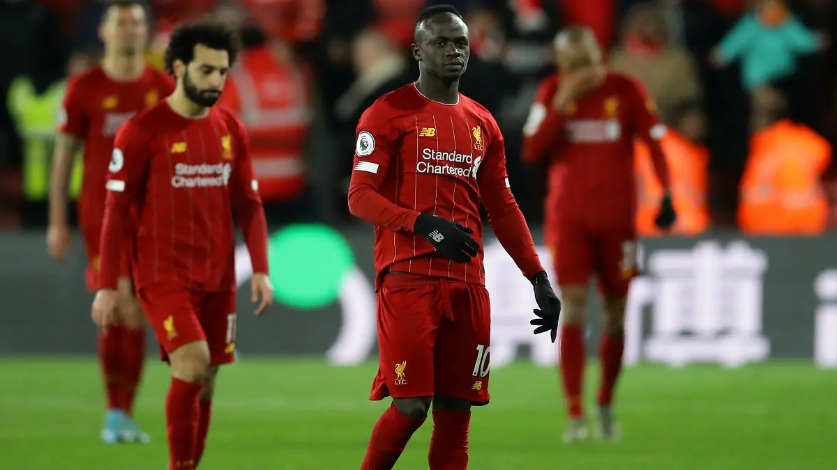 إعلامي كويتي يشمت بخسارة ليفربول: "من الظلم أن يحقق جيل محمد صلاح إنجاز تييري هنري" (فيديو)