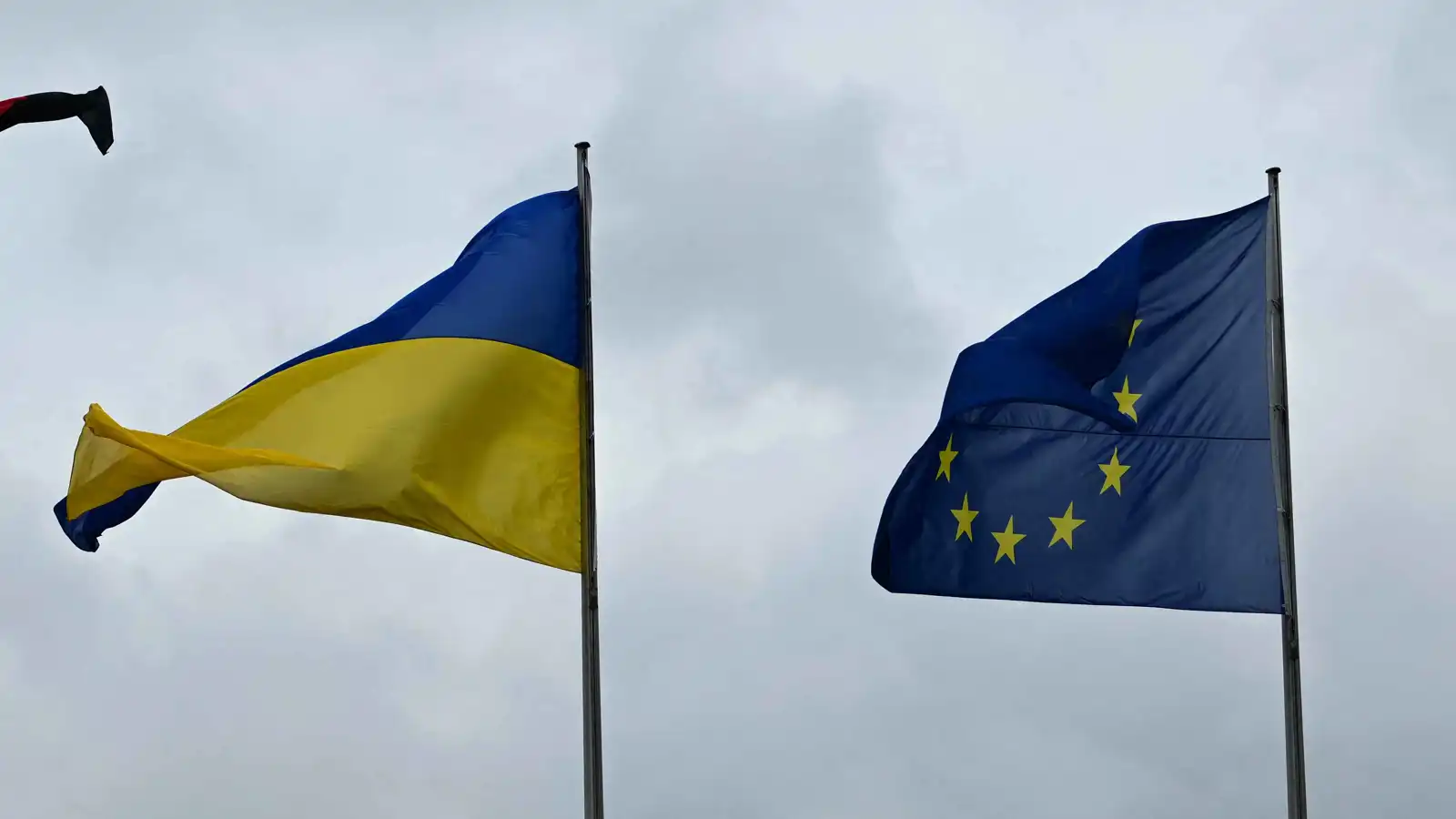 2.7 مليار دولار مساعدات أوروبية إضافية لأوكرانيا