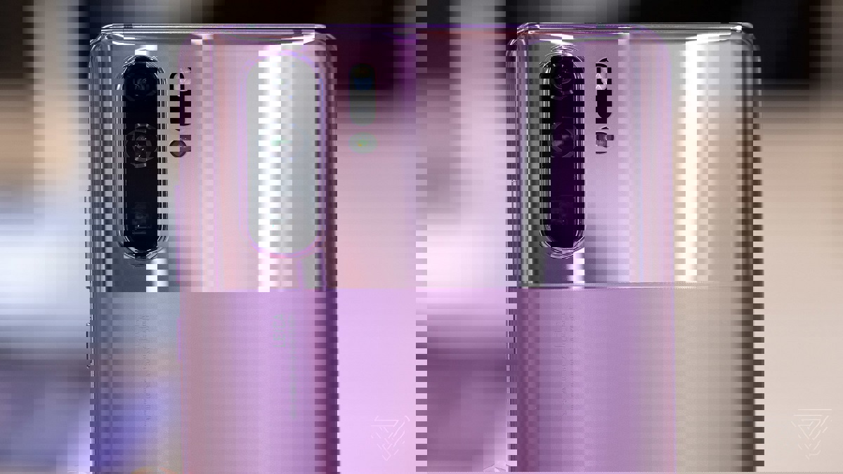 هواوي تتحايل على حرمانها من أندرويد بهذا الهاتف الجديد (صور)