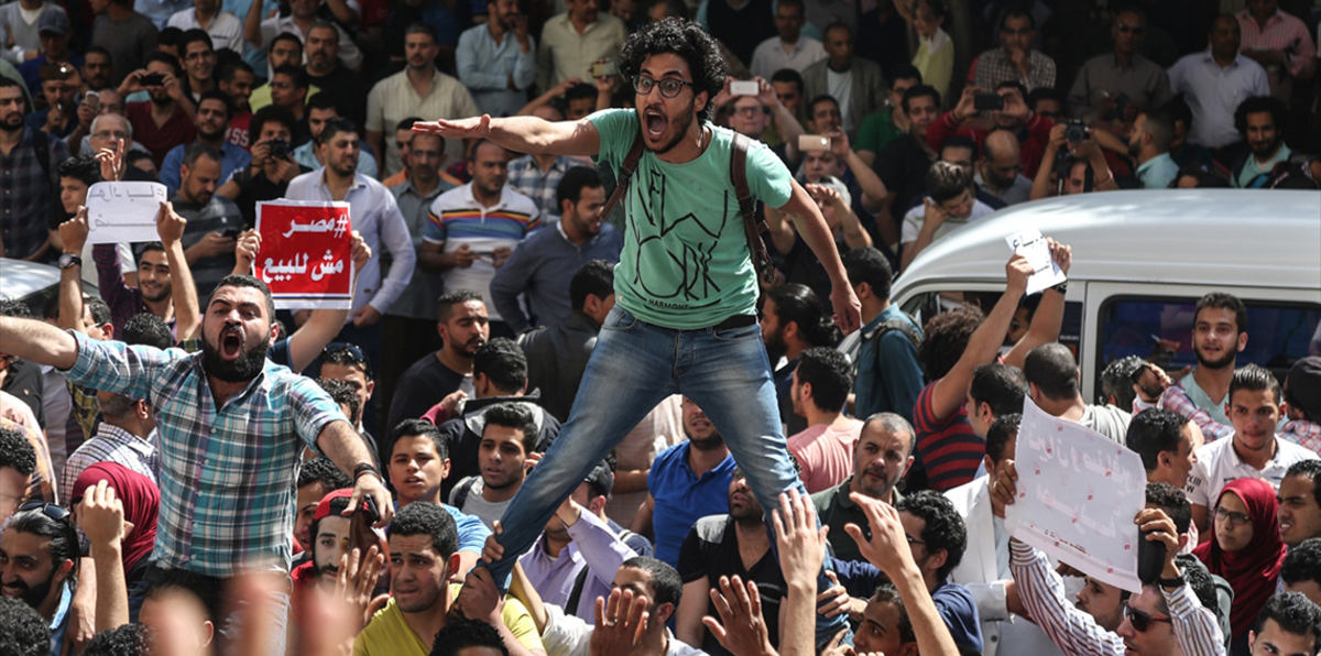 تأييد براءة 7 مصريين على خلفية احتجاجات "تيران وصنافير"