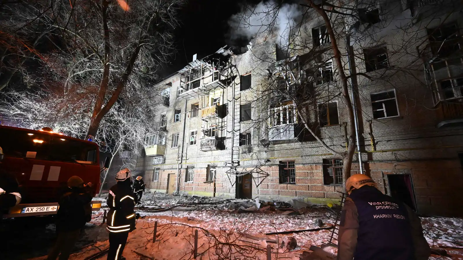 غارة روسية تخلف قتلى وجرحى في خاركيف الأوكرانية