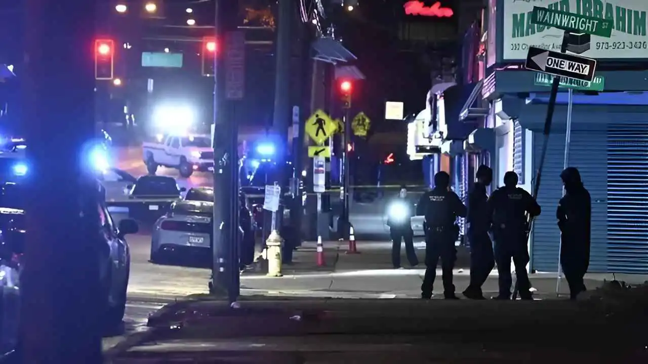 مكافأة مقابل القاتل.. هجوم مسلح يودي بحياة شخصين في نيوجيرسي