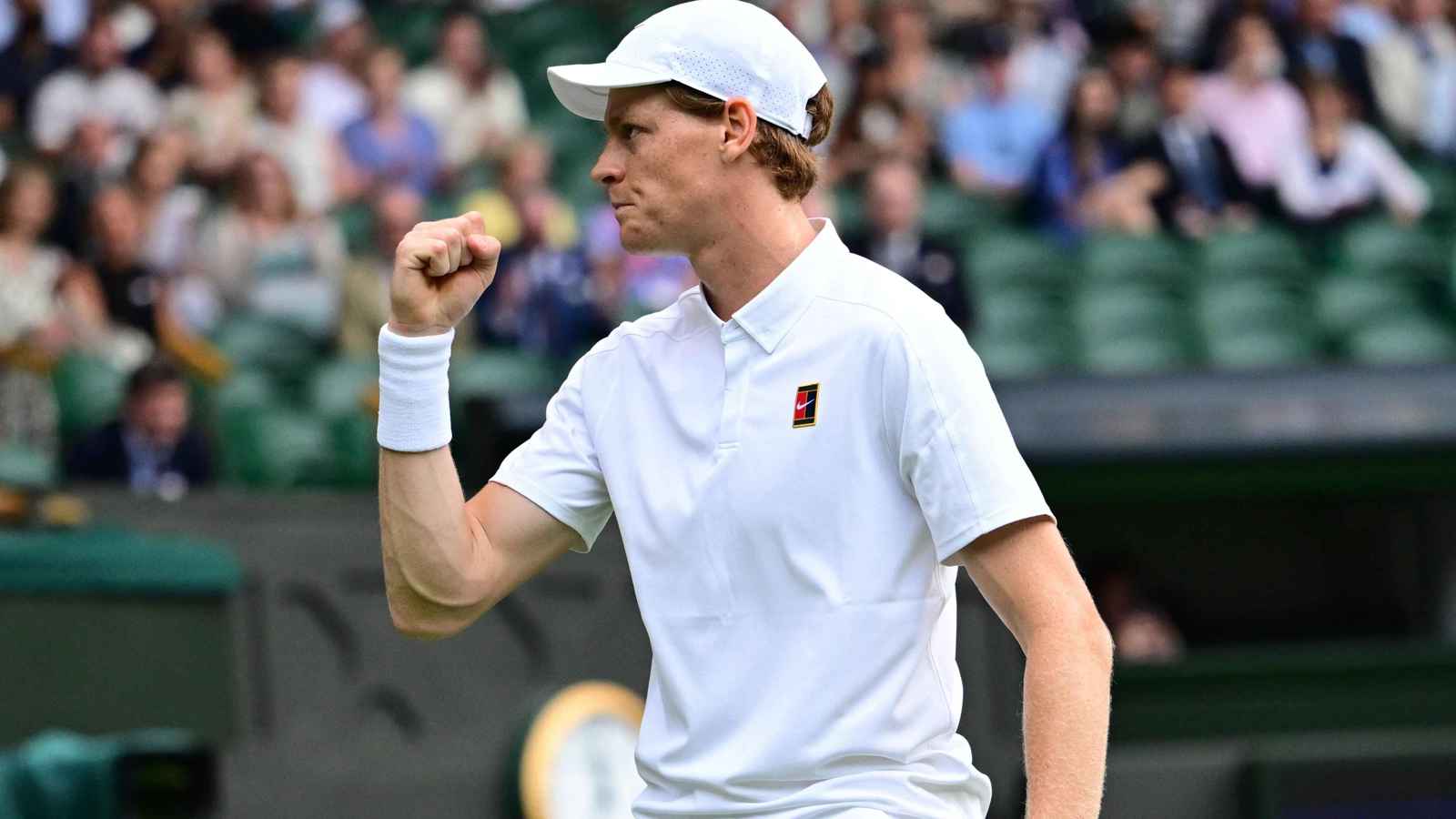 سينر وديوكوفيتش يتأهلان للدور الثالث من بطولة ويمبلدون للتنس (فيديو)