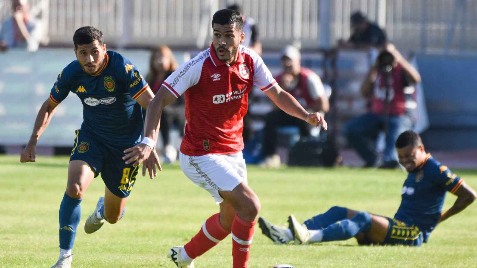 هدية للإفريقي.. ترتيب الدوري التونسي بعد تعادل النجم الساحلي والترجي 