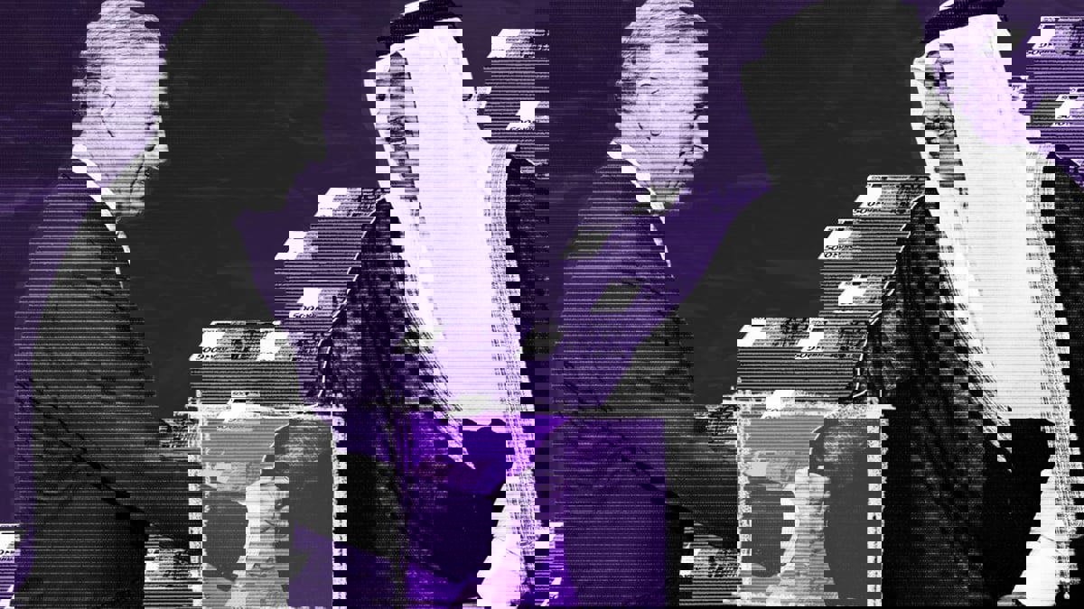 "التايمز": الأمير تشارلز تسلم 3.2 مليون دولار نقدا من قطر في 2015