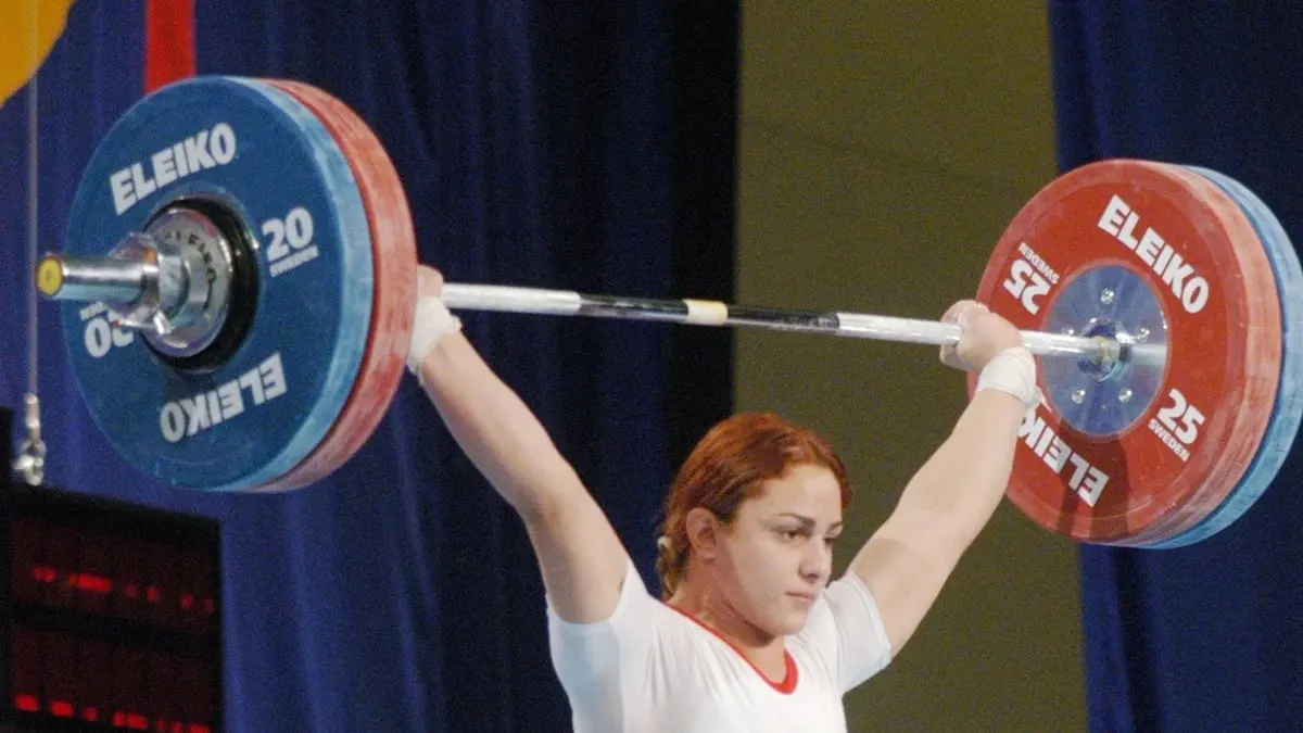 ما طبيعة مرض نهلة رمضان بطلة رفع الأثقال؟