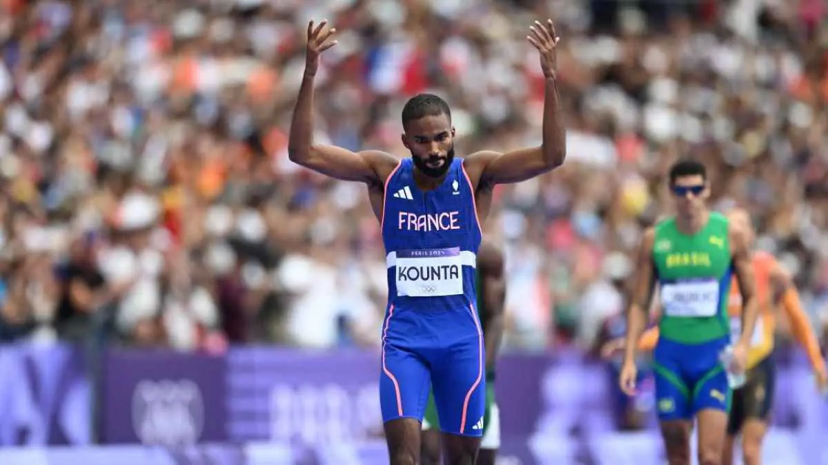بعد مشاركته في الأولمبياد.. فرنسا توقف أحد عدائيها بسبب منشورات معادية لإسرائيل