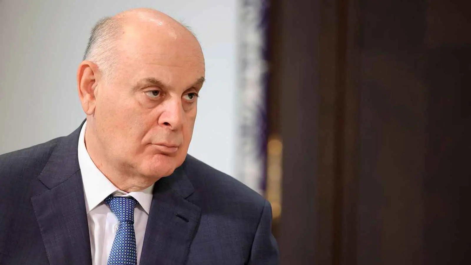 ما حقيقة استعانة رئيس أبخازيا بمعدات عسكرية؟