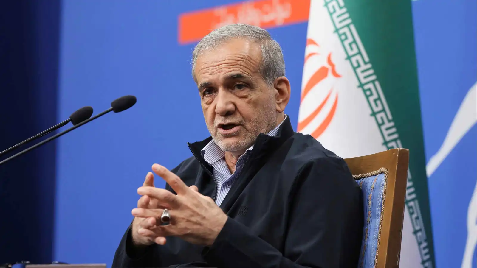 الرئيس الإيراني يزور الصين قريبًا